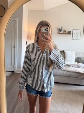 Victoria's Secret Vertical Stripe Button-Down - White & Black